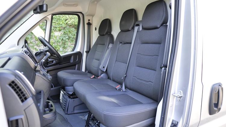 FIAT DUCATO 35 MAXI L4 DIESEL 2.2 Multijet 180 H2 Van Auto
